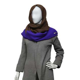 HOODED WOOL MUFFLER CHALK VIOLET & CHOCOLATE GOLD